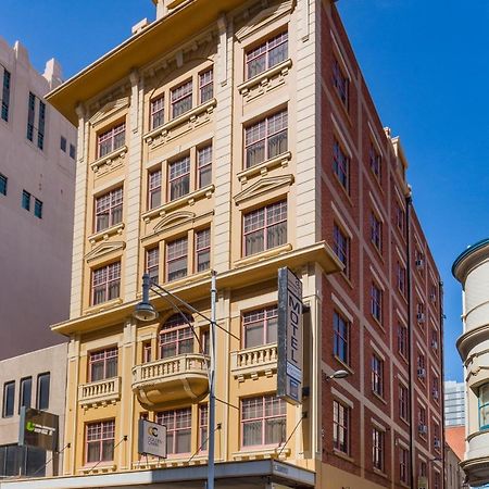 Adelaide Paringa Hotel Luaran gambar