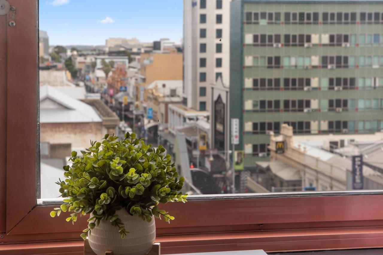 Adelaide Paringa Hotel Luaran gambar