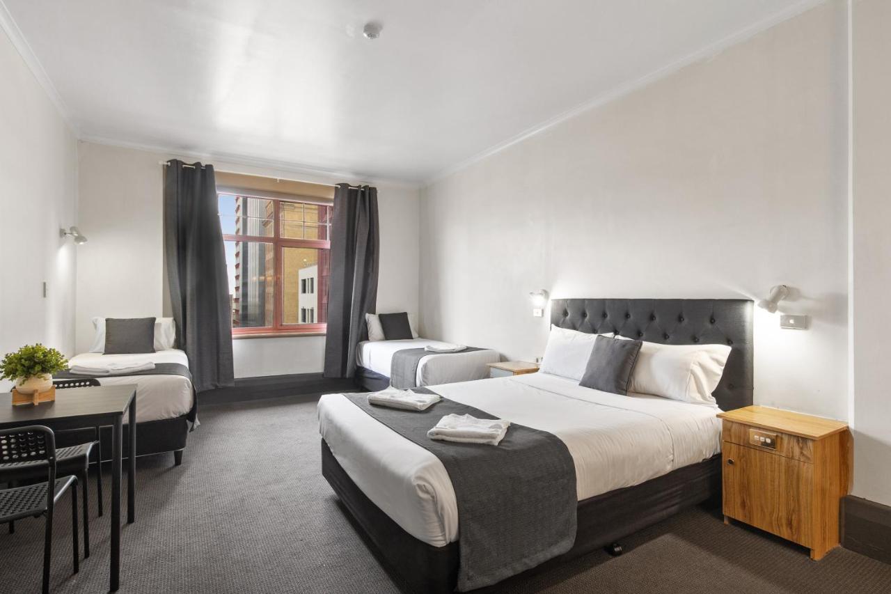 Adelaide Paringa Hotel Luaran gambar