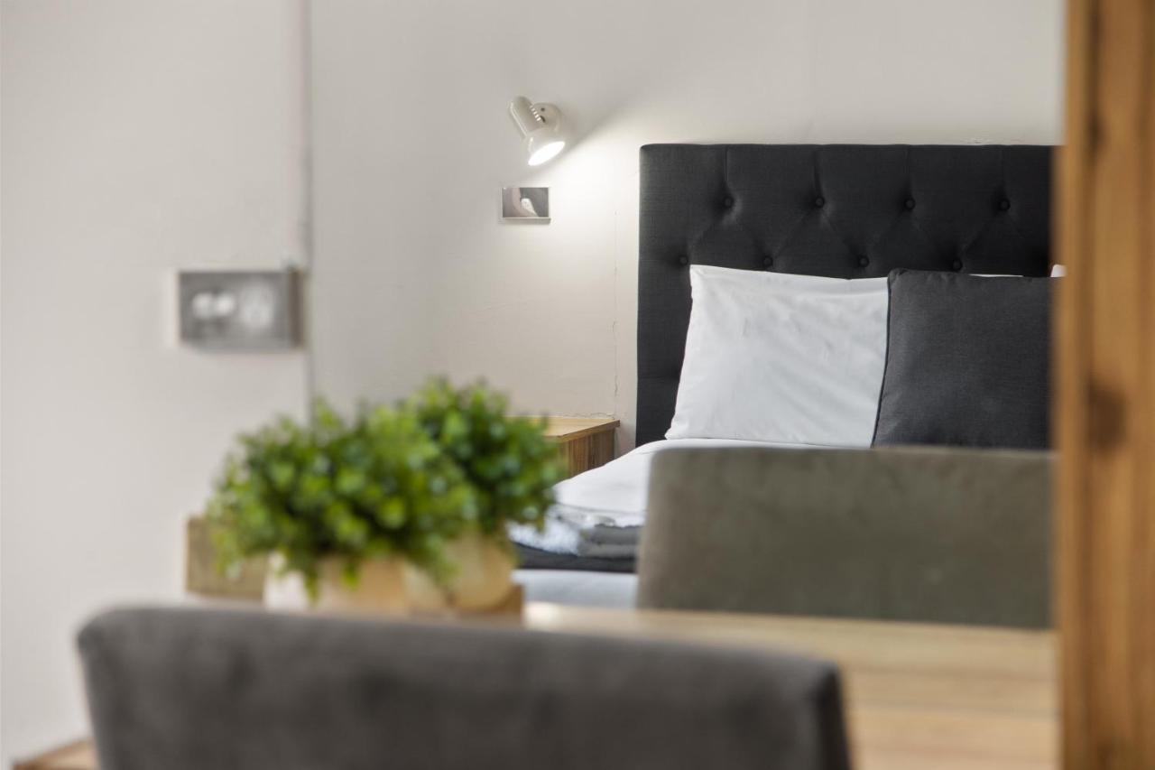 Adelaide Paringa Hotel Luaran gambar