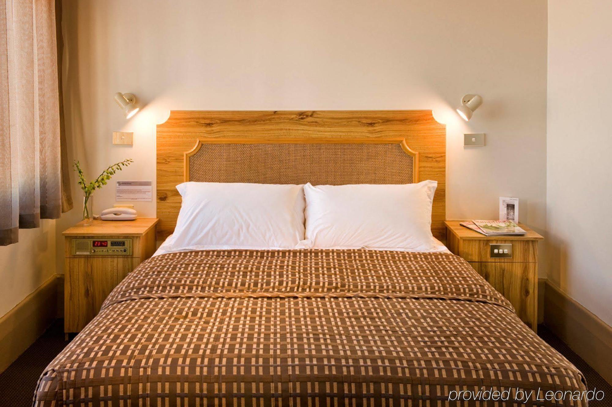 Adelaide Paringa Hotel Bilik gambar